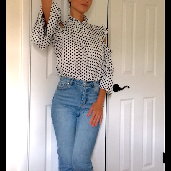 NWT Walter Baker Blue Polka Dot Open Shoulders Blouse / Top - Picture 15 of 15